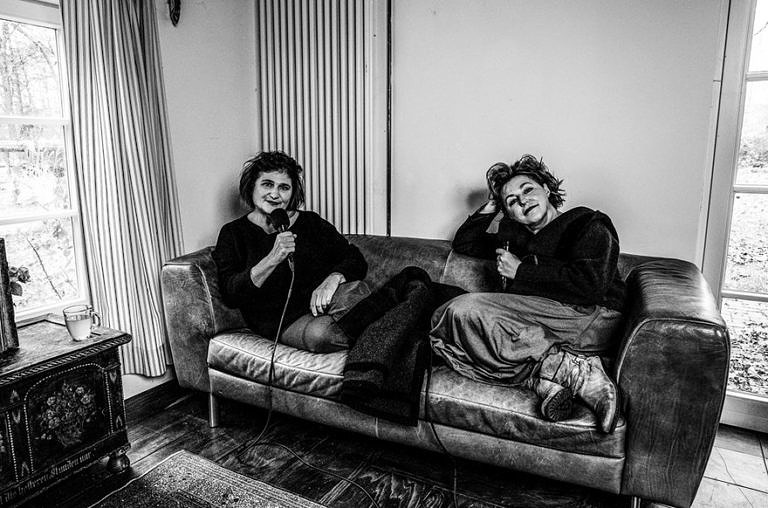 Unter Pfarrerstöchtern – Podcast mit Johanna Haberer und Sabine Rückert