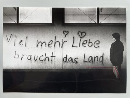 Zum Artikel "Lernagentur: Studierende kuratieren eine Pressefotografie-Ausstellung"